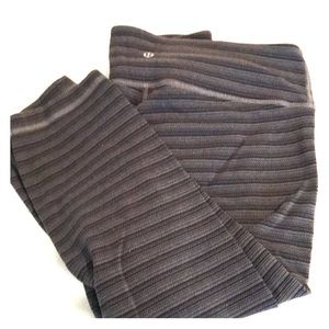 Lululemon charcoal crop Size 8